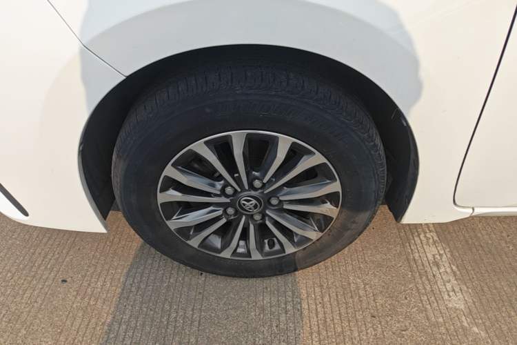Used Toyota Corolla 2018 1.2T S-CVT GL Smart Enjoyment Version Exterior 4