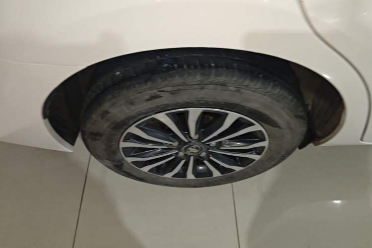 Used Toyota Corolla 2018 1.2T S-CVT GL Smart Enjoyment Version Exterior 5