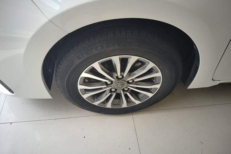 Used Toyota Corolla 2018 1.2T S-CVT GL Smart Enjoyment Version Exterior 5