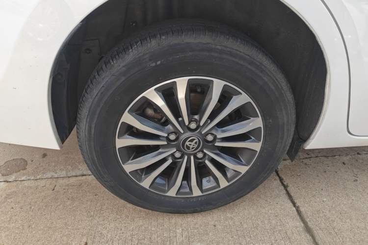 Used Toyota Corolla 2018 1.2T S-CVT GL Smart Enjoyment Version Exterior 5