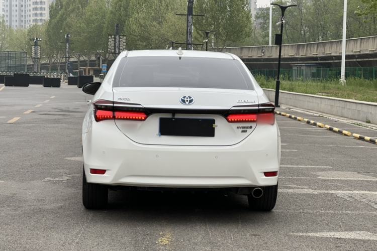 Used Toyota Corolla 2018 Dual-Engine 1.8L E-CVT Smart Edition Exterior 6