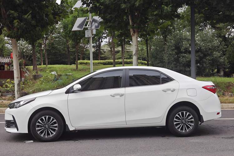 Used Toyota Corolla 2018 1.2T S-CVT GL Smart Enjoyment Version Exterior 9
