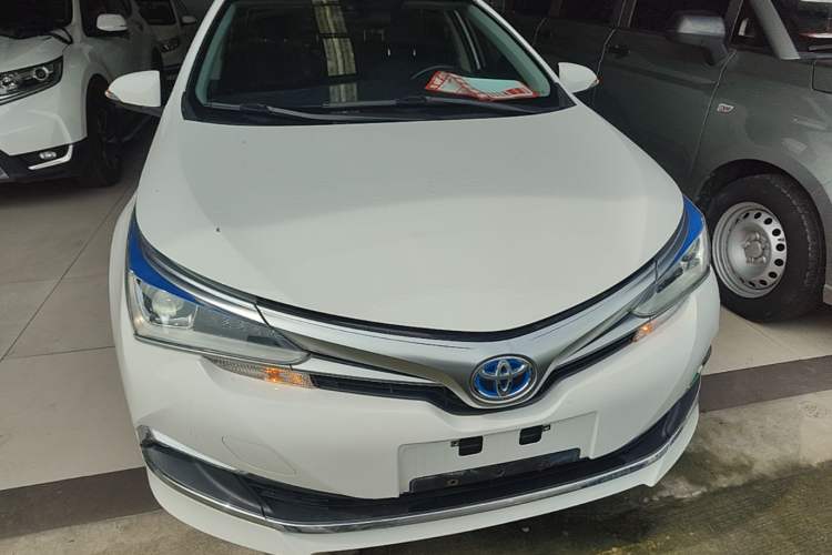 Used Toyota Corolla 2018 Dual-Engine 1.8L E-CVT Smart Edition Front