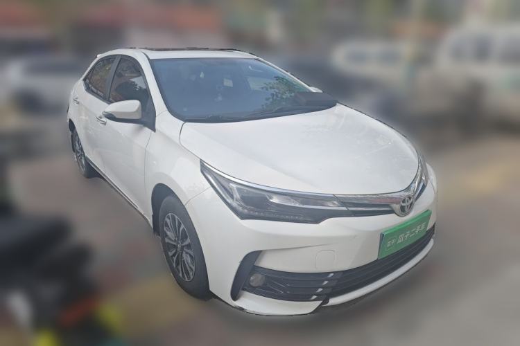Used Toyota Corolla 2018 1.2T S-CVT GL-i Zhihui Edition Front Right 45 Deg