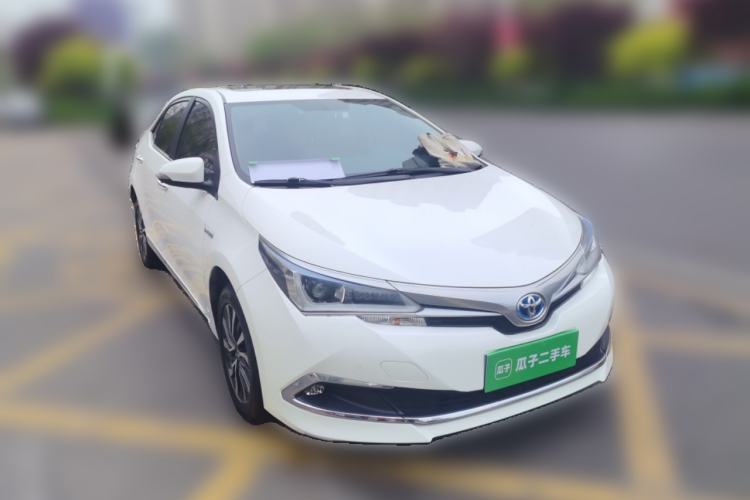Used Toyota Corolla 2018 Dual-Engine 1.8L E-CVT Smart Edition Front Right 45 Deg
