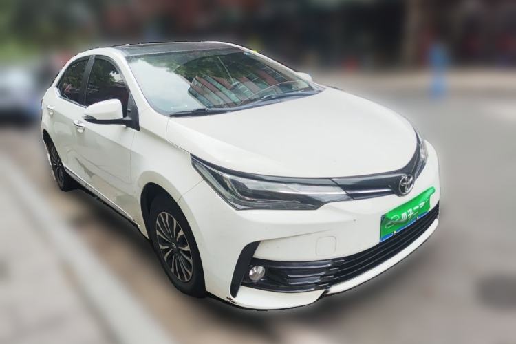 Used Toyota Corolla 2018 1.2T S-CVT GL-i Zhihui Edition Front Right 45 Deg