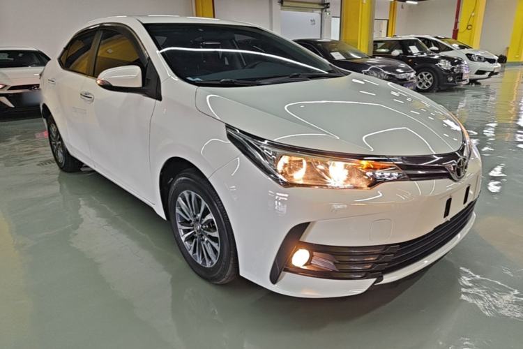 Used Toyota Corolla 2018 1.2T S-CVT GL Smart Enjoyment Version Front Right 45 Deg