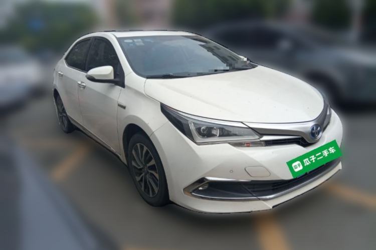 Used Toyota Corolla 2018 Dual-Engine 1.8L E-CVT Smart Edition Front Right 45 Deg