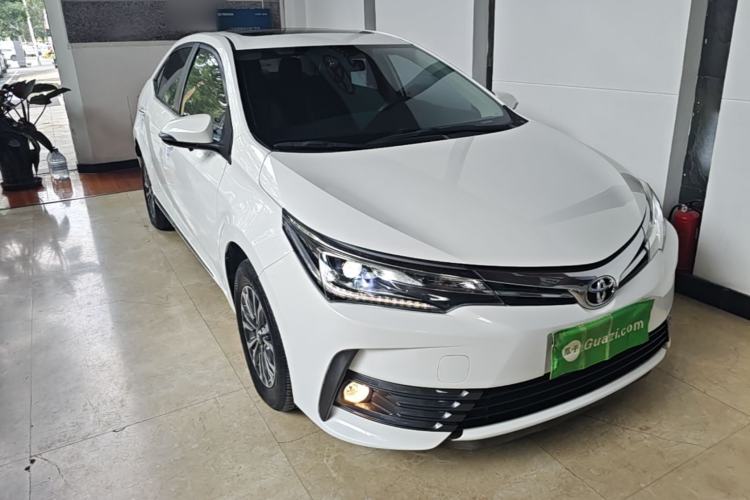 Used Toyota Corolla 2018 1.2T S-CVT GL-i Zhihui Edition Front Right 45 Deg