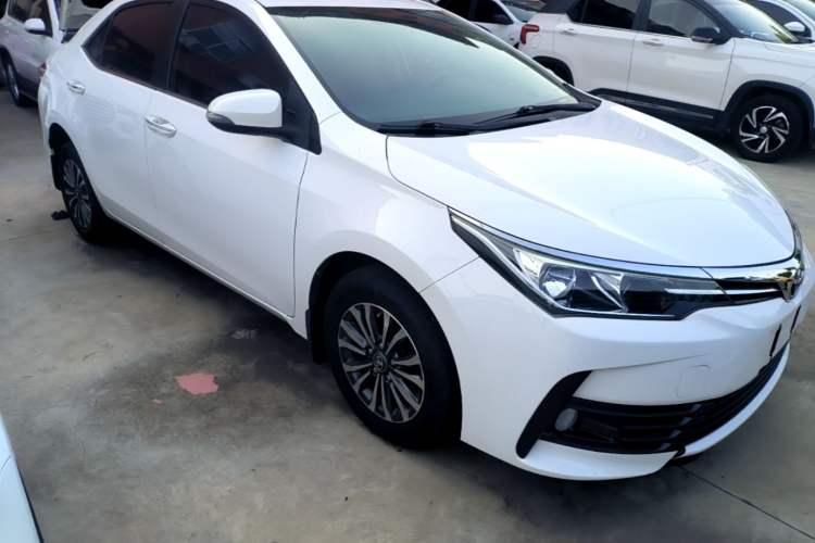 Used Toyota Corolla 2018 1.2T S-CVT GL Smart Enjoyment Version Front Right 45 Deg