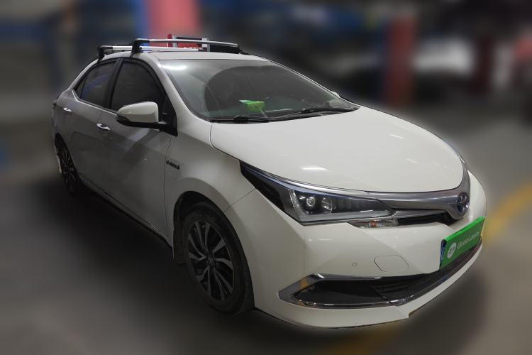 Used Toyota Corolla 2018 Dual-Engine 1.8L E-CVT Smart Edition Front Right 45 Deg