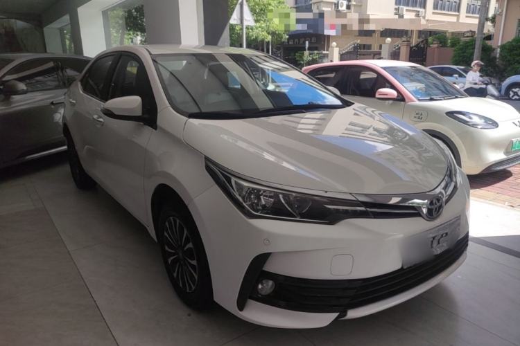 Used Toyota Corolla 2018 1.2T S-CVT GL Smart Enjoyment Version Front Right 45 Deg