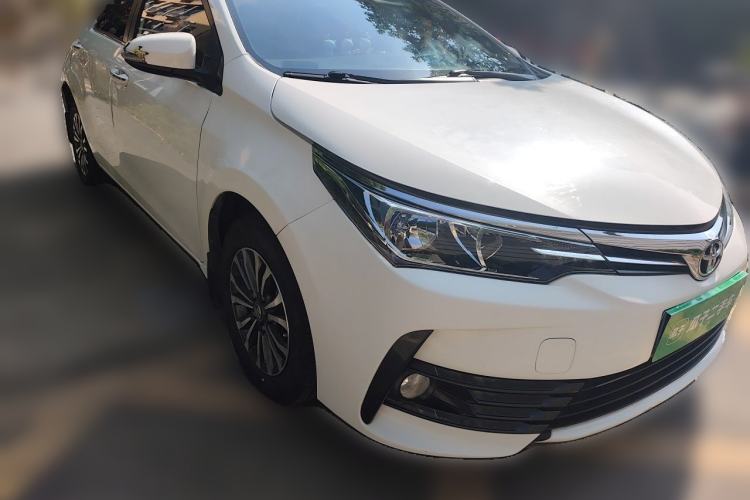 Used Toyota Corolla 2018 1.2T S-CVT GL Smart Enjoyment Version Front Right 45 Deg