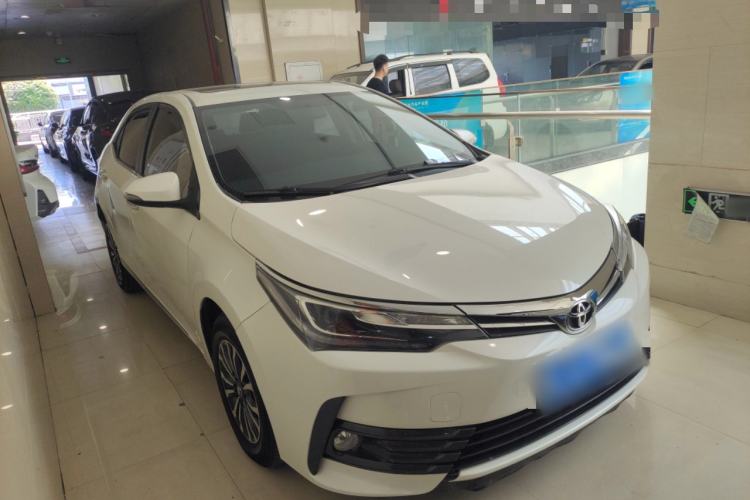 Used Toyota Corolla 2018 1.2T S-CVT GL-i Zhihui Edition Front Right 45 Deg