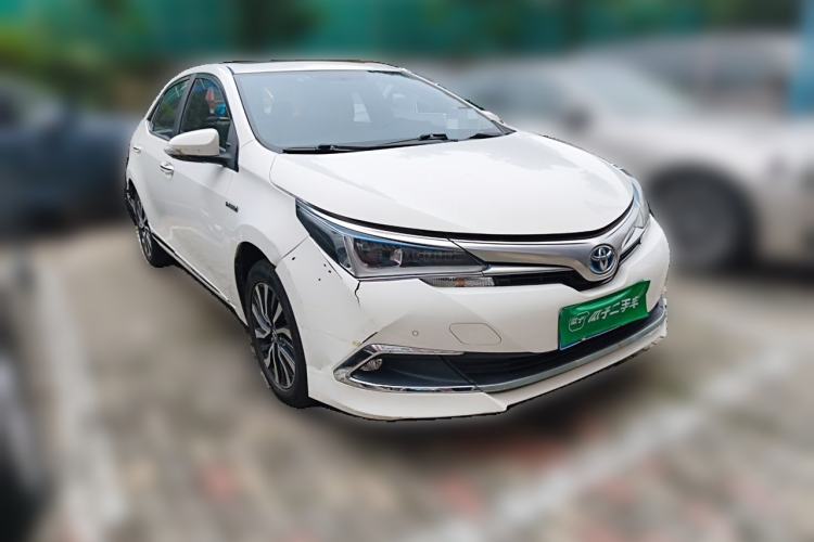 Used Toyota Corolla 2018 Dual-Engine 1.8L E-CVT Smart Edition Front Right 45 Deg