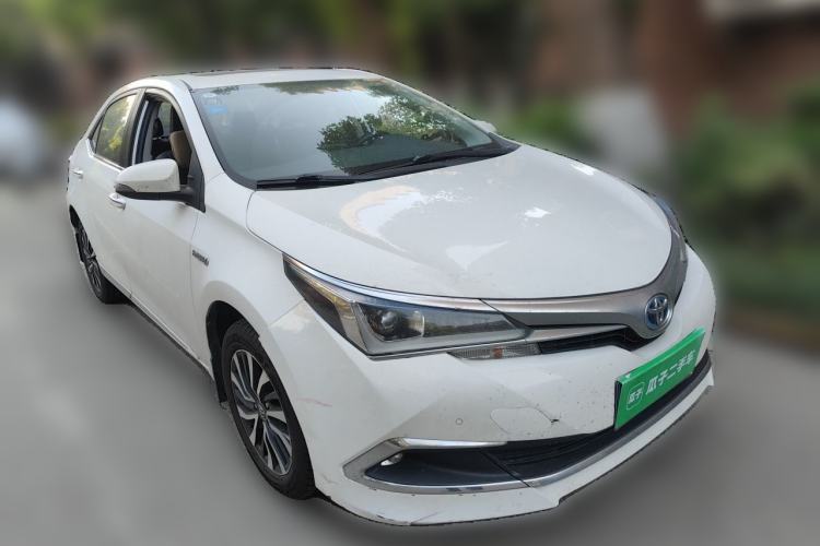 Used Toyota Corolla 2018 Dual-Engine 1.8L E-CVT Smart Edition Front Right 45 Deg