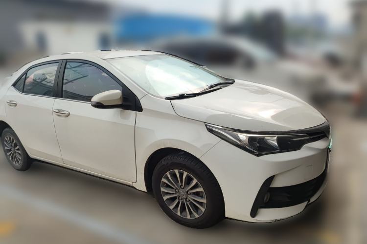 Used Toyota Corolla 2018 1.2T S-CVT GL Smart Enjoyment Version Front Right 45 Deg