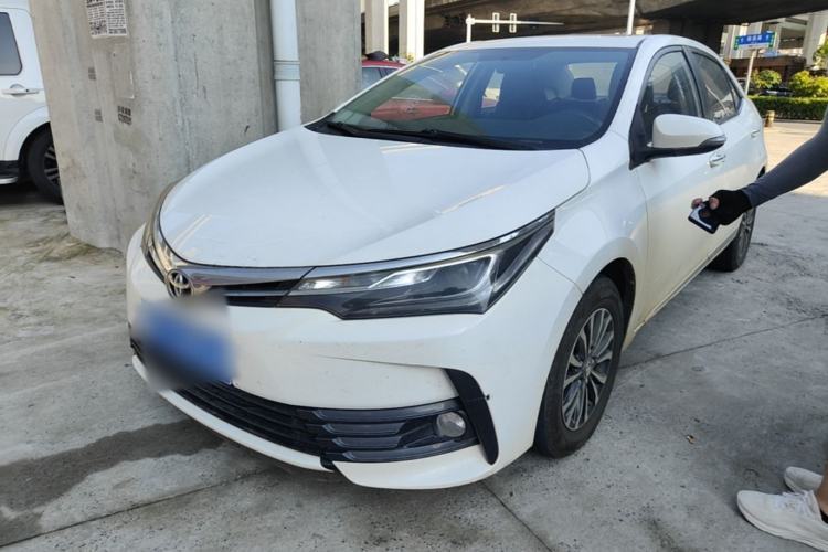 Used Toyota Corolla 2018 1.2T S-CVT GL-i Zhihui Edition Guazi used car, China used car export, Used car for sale, Used cars, Cheapest cars for sale