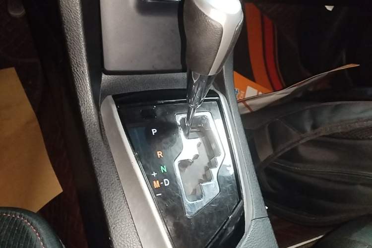 Used Toyota Corolla 2018 1.2T S-CVT GL Smart Enjoyment Version Gear Lever