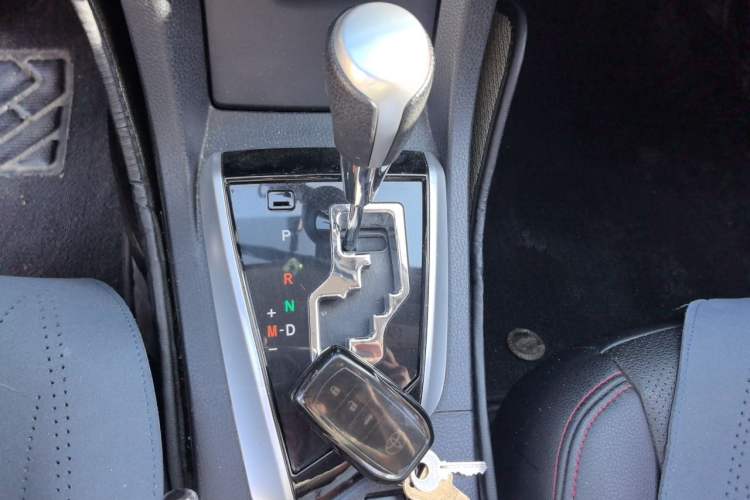 Used Toyota Corolla 2018 1.2T S-CVT GL Smart Enjoyment Version Gear Lever