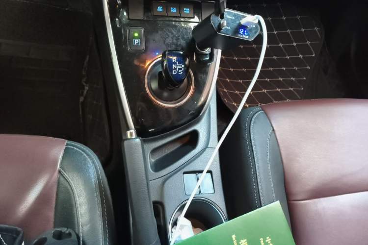 Used Toyota Corolla 2018 Dual-Engine 1.8L E-CVT Smart Edition Gear Lever