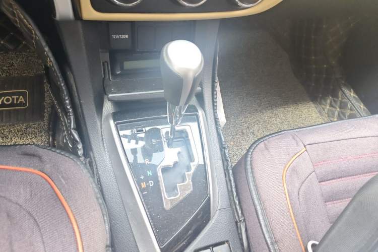 Used Toyota Corolla 2018 1.2T S-CVT GL Smart Enjoyment Version Gear Lever
