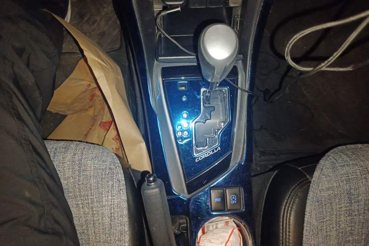 Used Toyota Corolla 2018 1.2T S-CVT GL-i Zhihui Edition Gear Lever