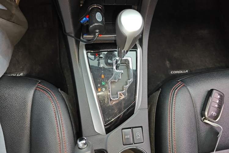 Used Toyota Corolla 2018 1.2T S-CVT GL Smart Enjoyment Version Gear Lever