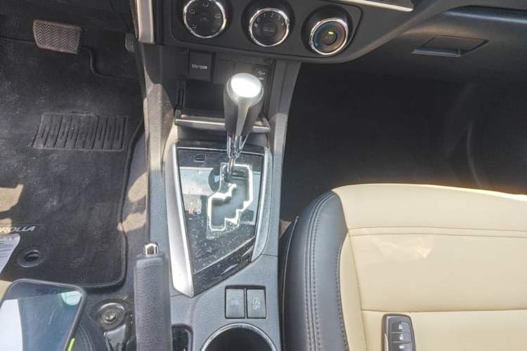 Used Toyota Corolla 2018 1.2T S-CVT GL-i Zhihui Edition Gear Lever