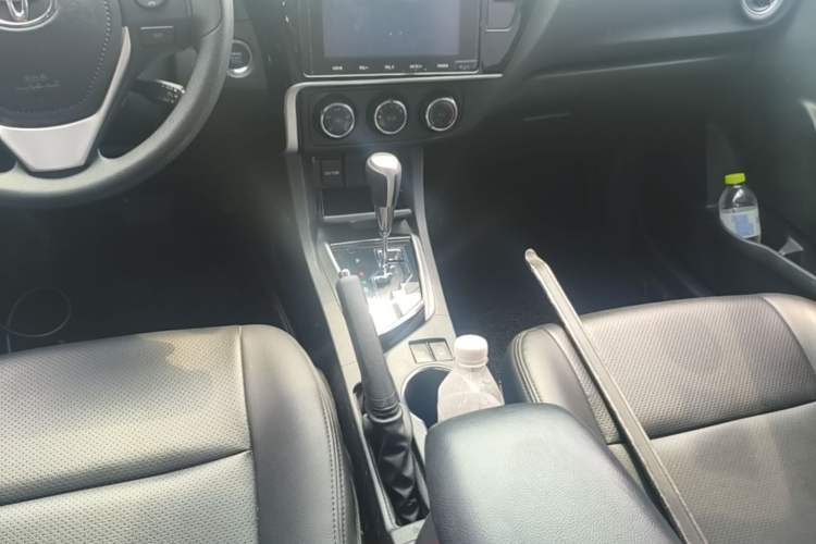 Used Toyota Corolla 2018 1.2T S-CVT GL-i Zhihui Edition Gear Lever