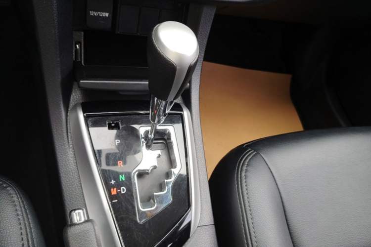 Used Toyota Corolla 2018 1.2T S-CVT GL Smart Enjoyment Version Gear Lever