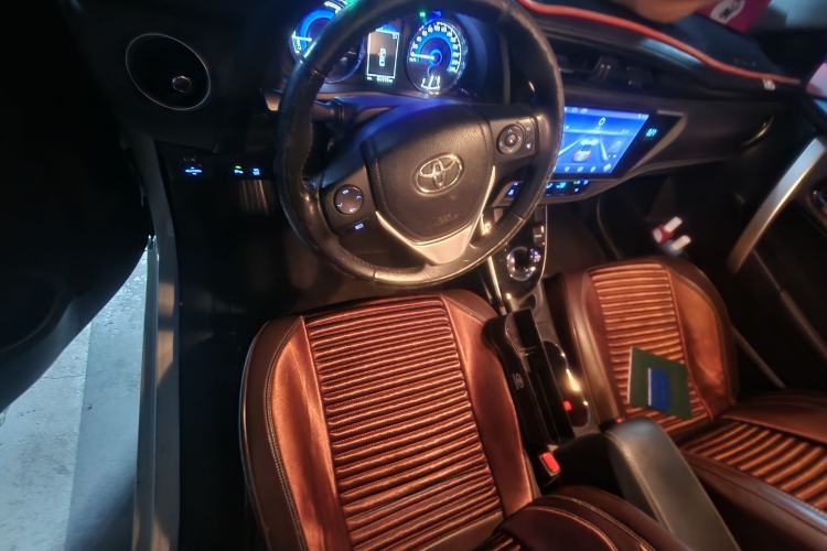 Used Toyota Corolla 2018 Dual-Engine 1.8L E-CVT Smart Edition Gear Lever