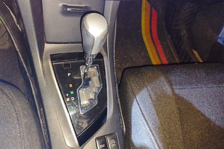 Used Toyota Corolla 2018 1.2T S-CVT GL Smart Enjoyment Version Gear Lever