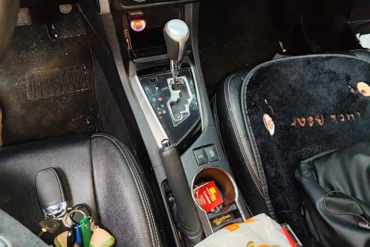 Used Toyota Corolla 2018 1.2T S-CVT GL Smart Enjoyment Version Gear Lever