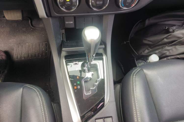 Used Toyota Corolla 2018 1.2T S-CVT GL Smart Enjoyment Version Gear Lever