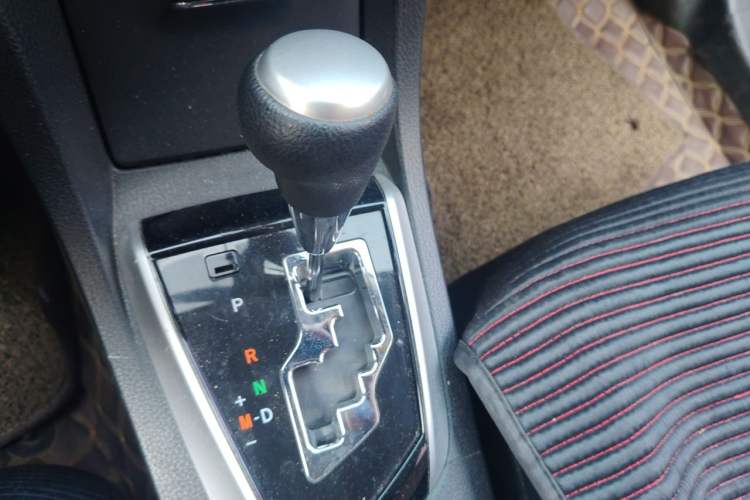 Used Toyota Corolla 2018 1.2T S-CVT GL Smart Enjoyment Version Gear Lever
