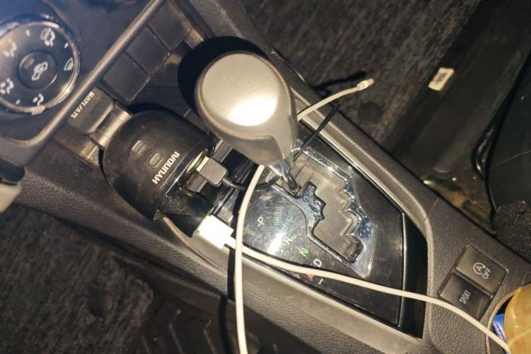 Used Toyota Corolla 2018 1.2T S-CVT GL Smart Enjoyment Version Gear Lever