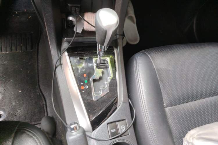 Used Toyota Corolla 2018 1.2T S-CVT GL Smart Enjoyment Version Gear Lever