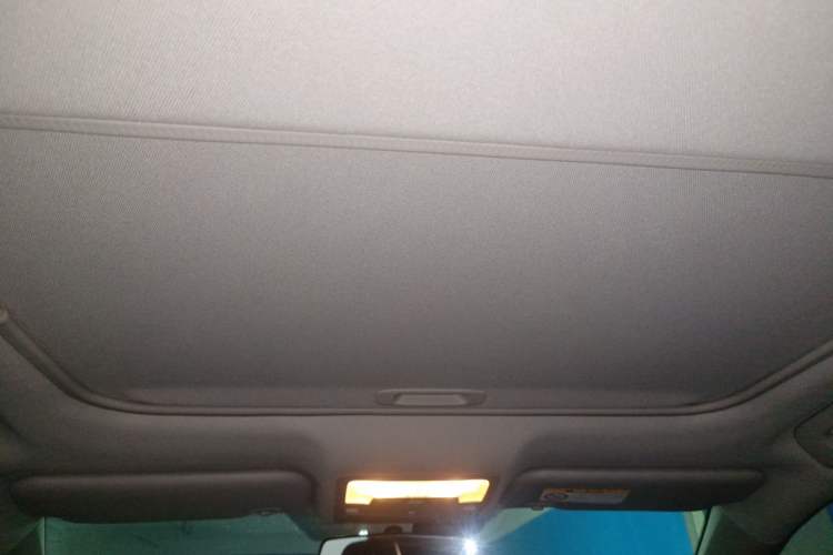 Used Toyota Corolla 2018 Dual-Engine 1.8L E-CVT Smart Edition Headliner