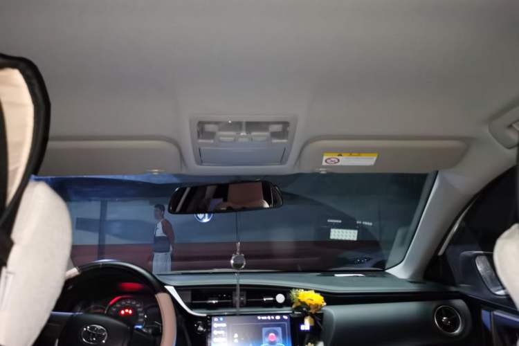 Used Toyota Corolla 2018 1.2T S-CVT GL Smart Enjoyment Version Headliner