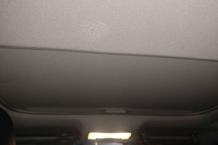 Used Toyota Corolla 2018 Dual-Engine 1.8L E-CVT Smart Edition Headliner