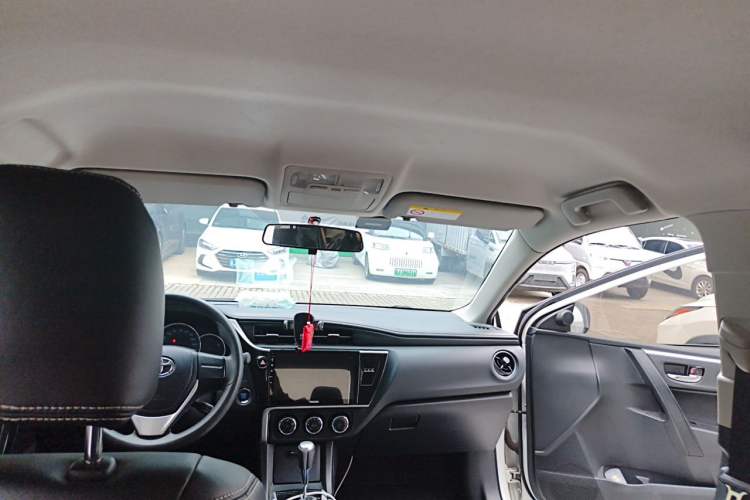Used Toyota Corolla 2018 1.2T S-CVT GL Smart Enjoyment Version Headliner