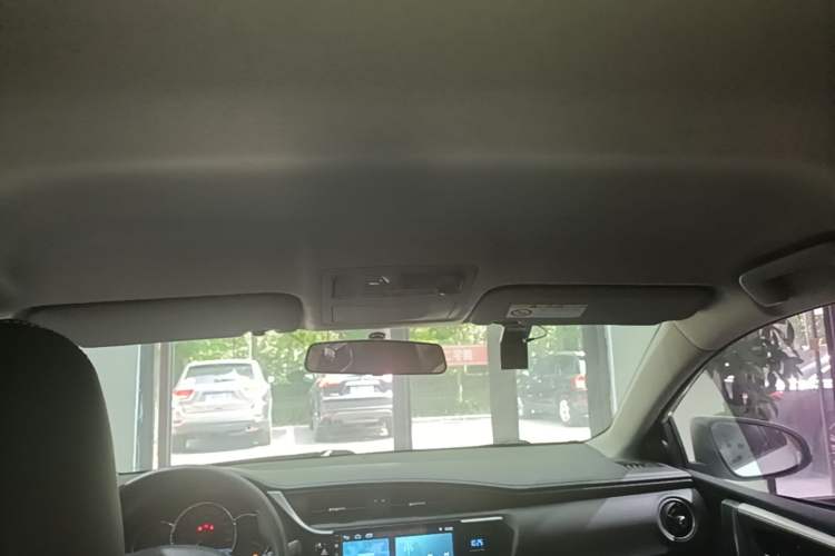 Used Toyota Corolla 2018 1.2T S-CVT GL Smart Enjoyment Version Headliner