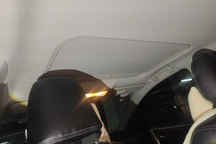 Used Toyota Corolla 2018 1.2T S-CVT GL-i Zhihui Edition Headliner