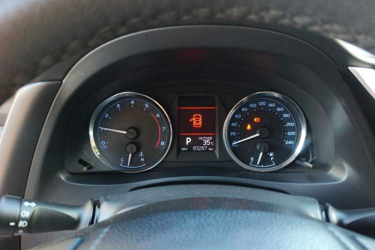 Used Toyota Corolla 2018 1.2T S-CVT GL-i Zhihui Edition Instrument Cluster