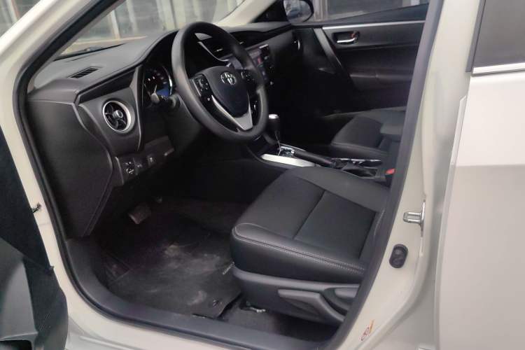 Used Toyota Corolla 2018 1.2T S-CVT GL Smart Enjoyment Version Interior 1