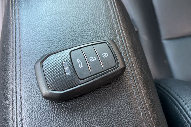 Used Toyota Corolla 2018 1.2T S-CVT GL-i Zhihui Edition Interior 1