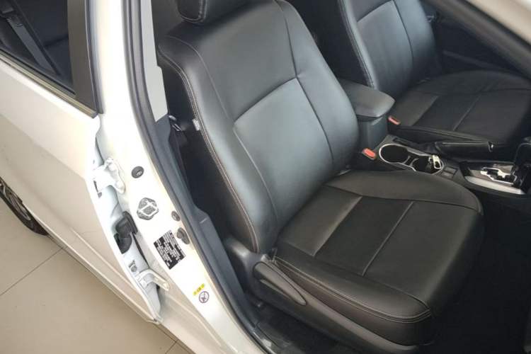 Used Toyota Corolla 2018 1.2T S-CVT GL Smart Enjoyment Version Interior 10