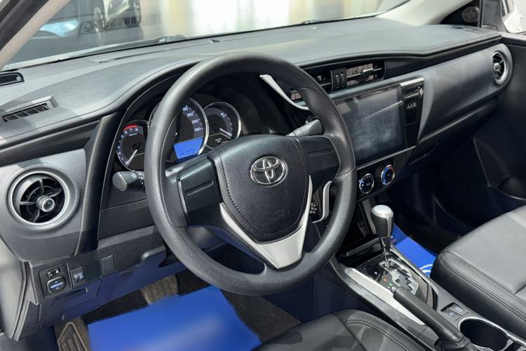 Used Toyota Corolla 2018 1.2T S-CVT GL Smart Enjoyment Version Interior 2