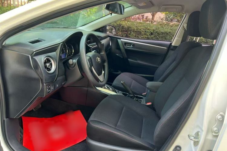 Used Toyota Corolla 2018 1.2T S-CVT GL Smart Enjoyment Version Interior 2